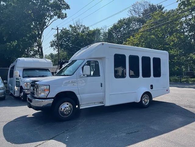 Ford E-350