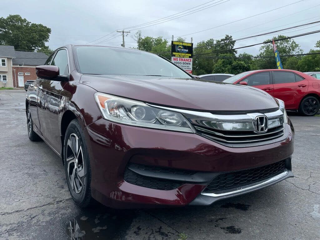 2017 HONDA Accord