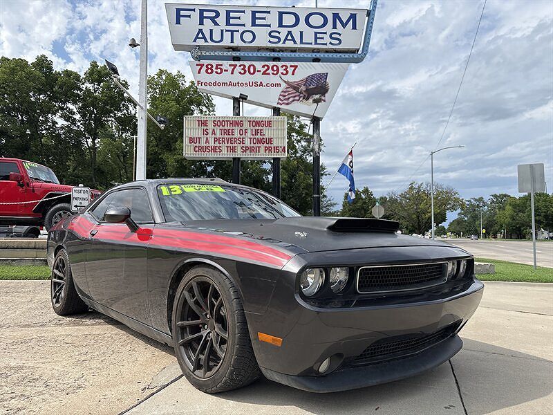 2013 DODGE Challenger
