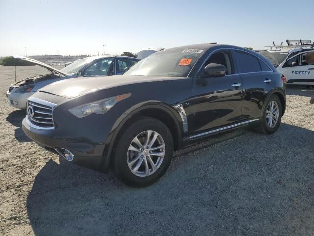 2016 INFINITI QX70