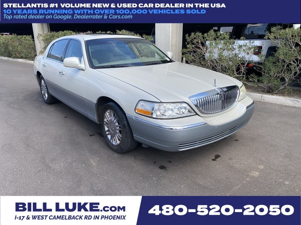 Lincoln Town Car