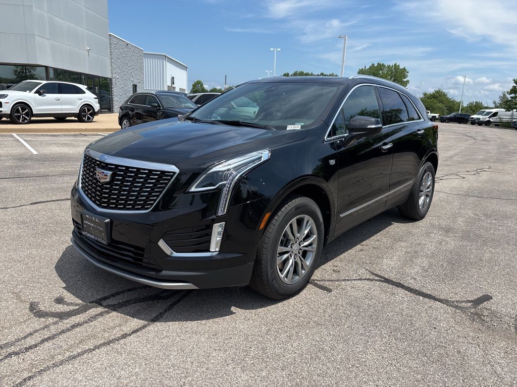 2022 CADILLAC XT5