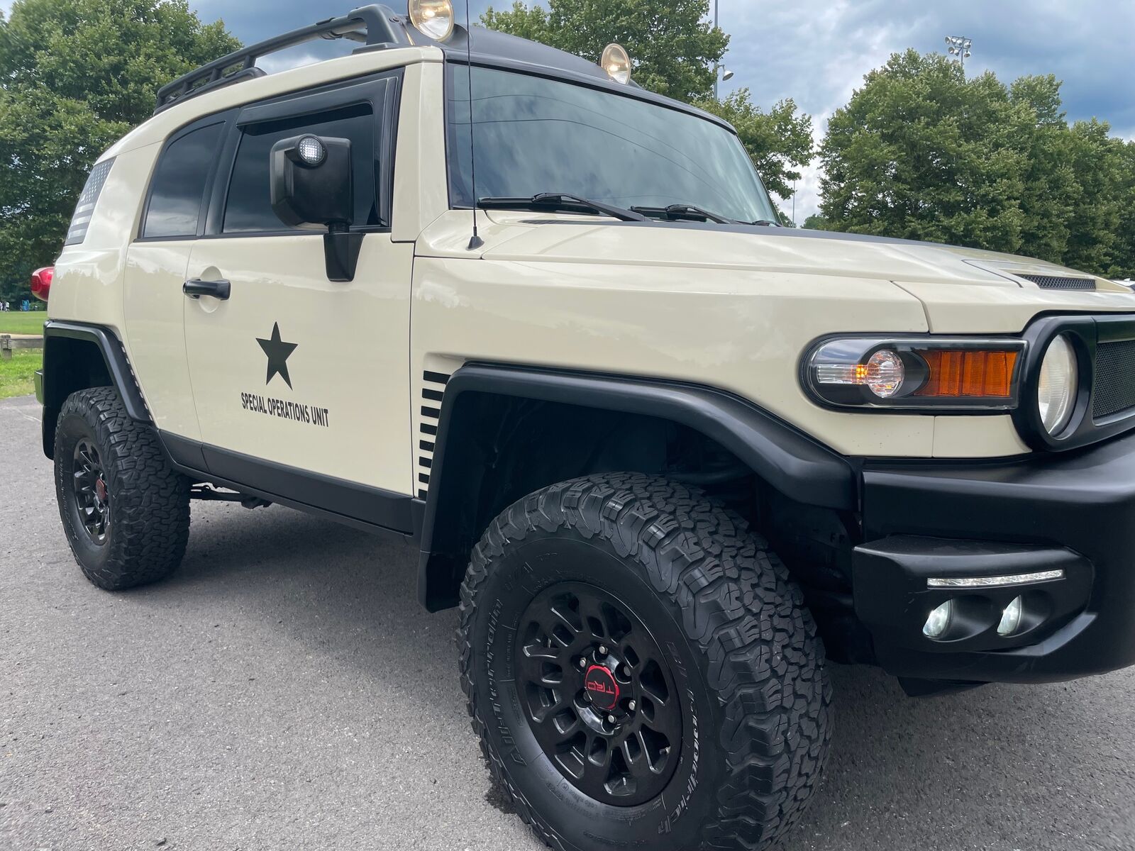 Toyota FJ Cruiser