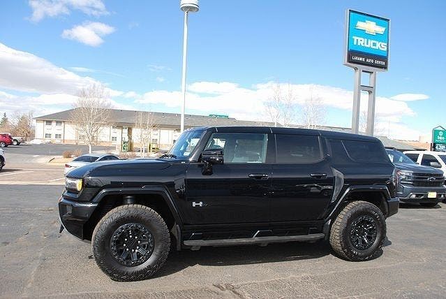 2025 GMC Hummer EV SUV