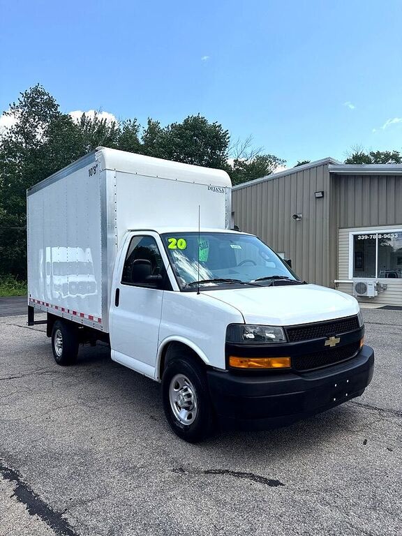 2020 CHEVROLET Express