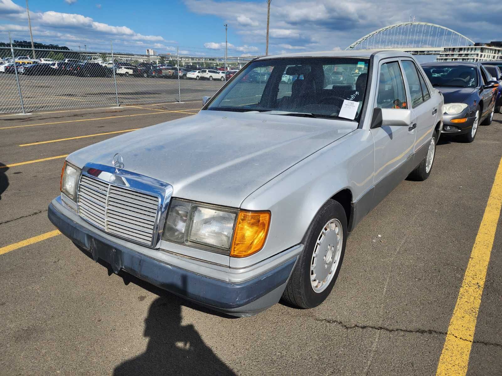 Mercedes-Benz 300
