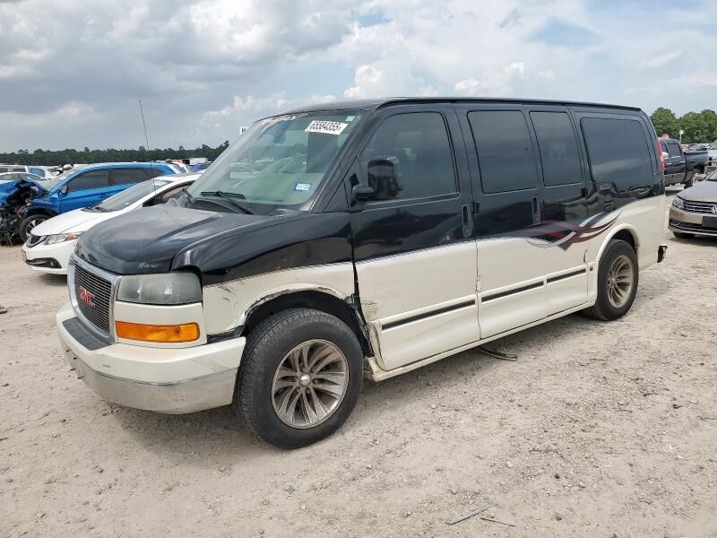 GMC Savana