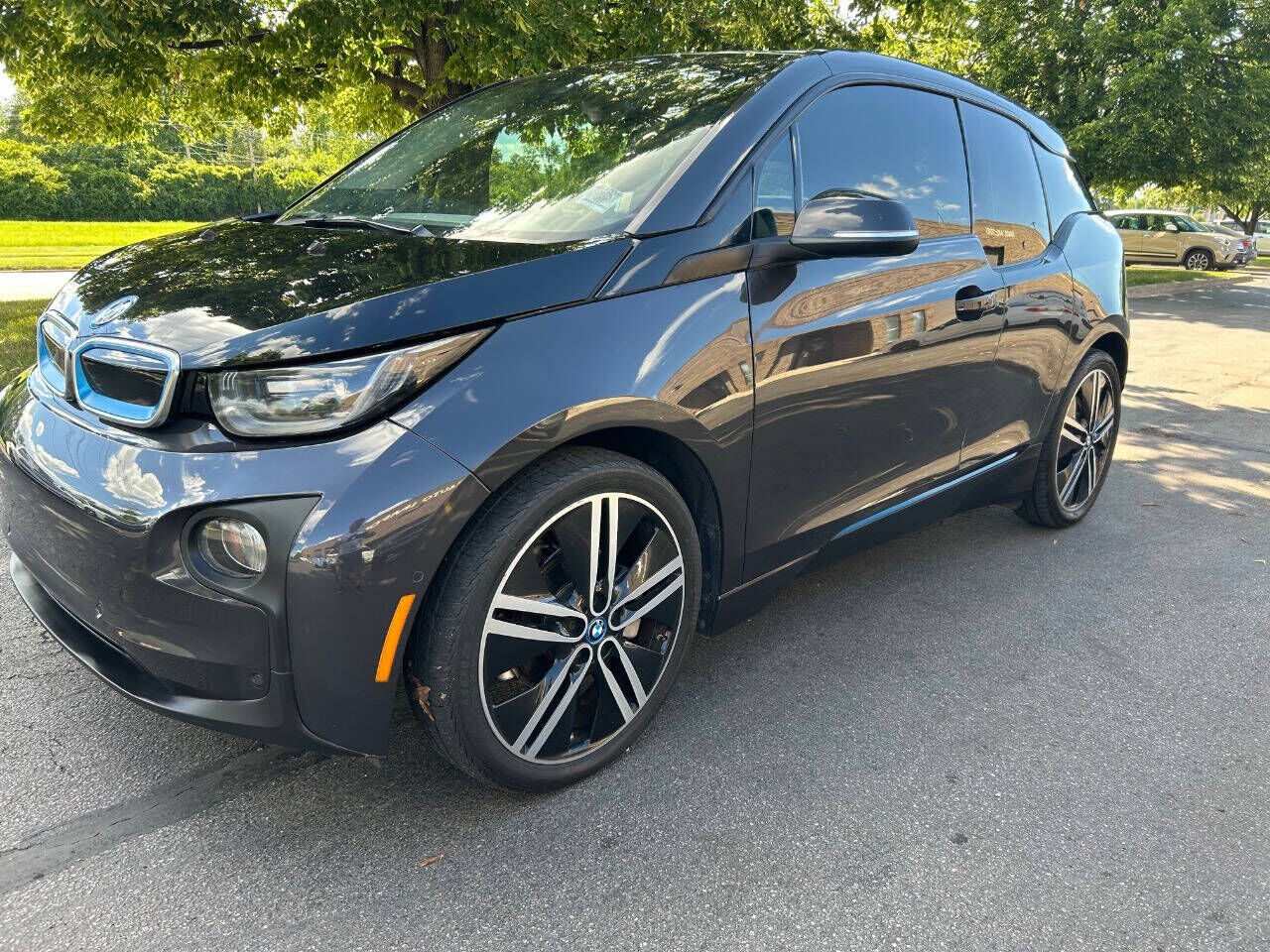 BMW i3