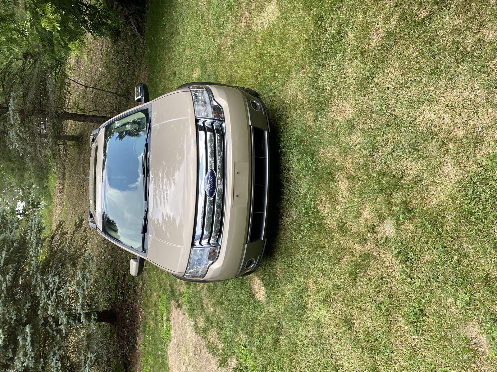 Ford Taurus X