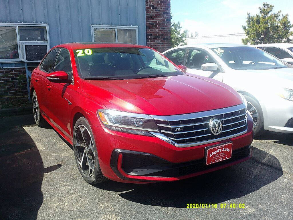 2020 VOLKSWAGEN Passat