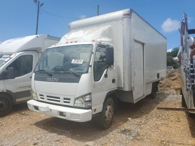 2007 ISUZU NPR