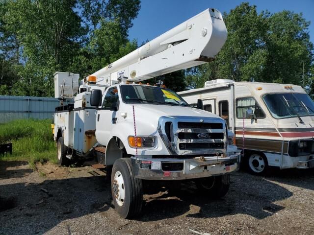 Ford F-750