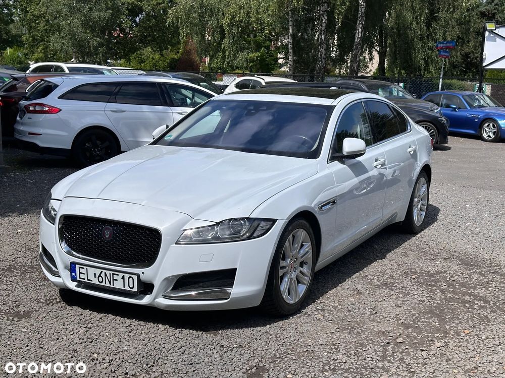 Jaguar XF