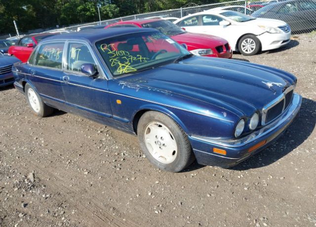 Jaguar XJ6