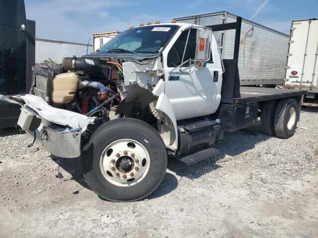 Ford F-750