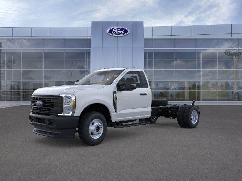 2025 FORD F-350