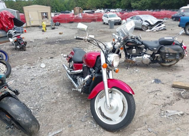 Honda VT1100C2 (SHADOW SABRE)