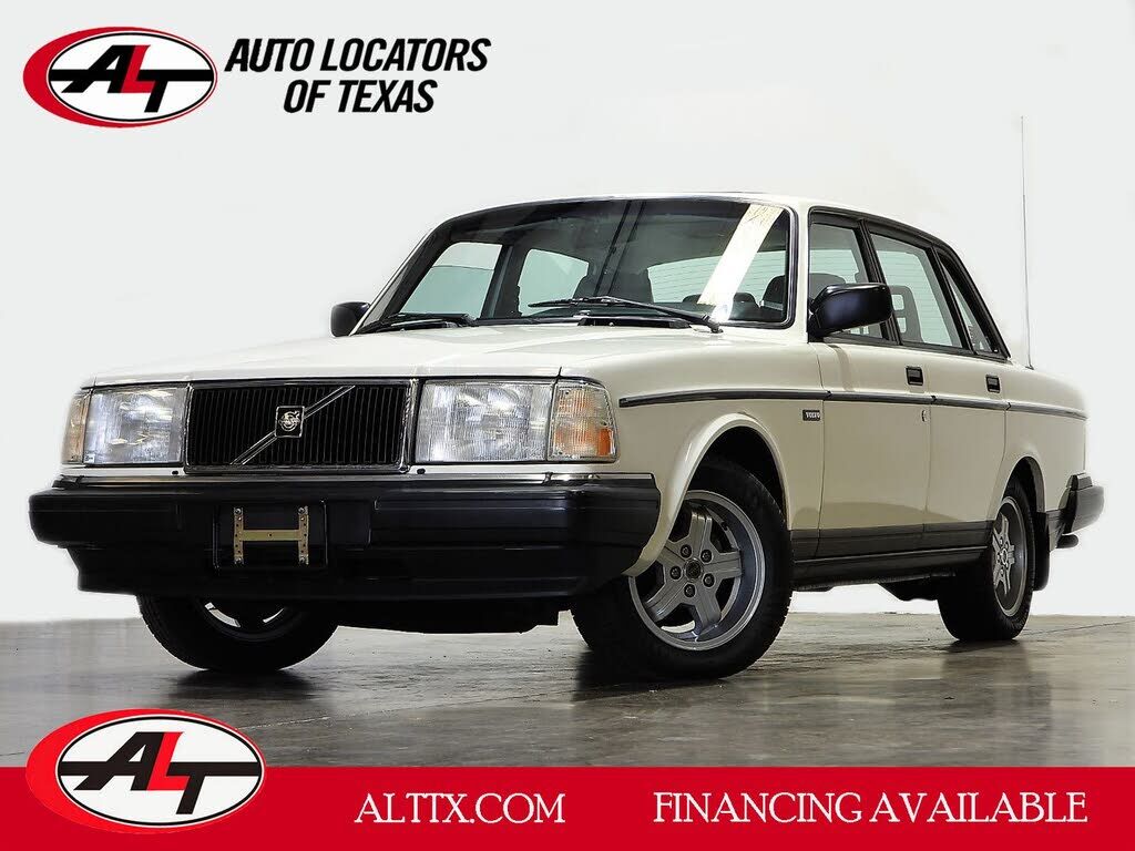 Volvo 240 Series