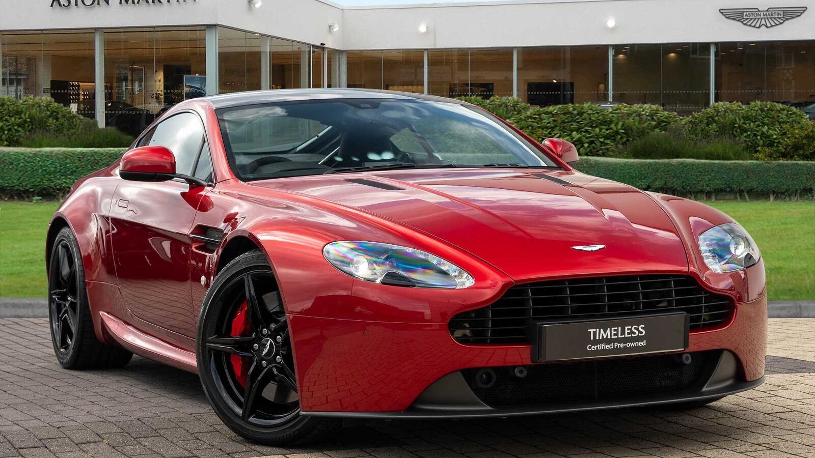 Aston Martin V8 Vantage