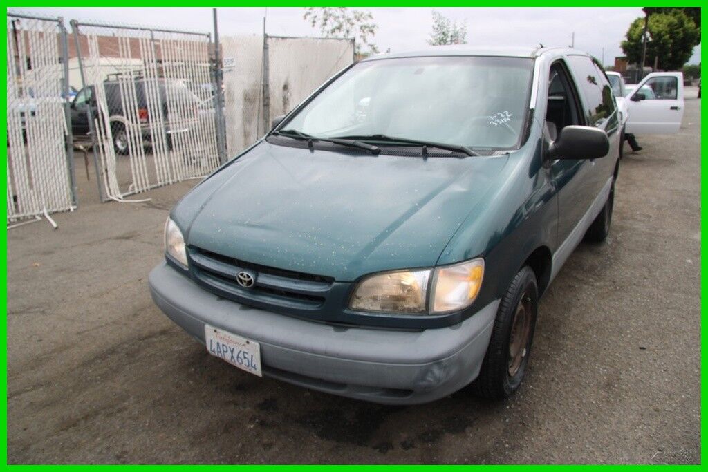 Toyota Sienna