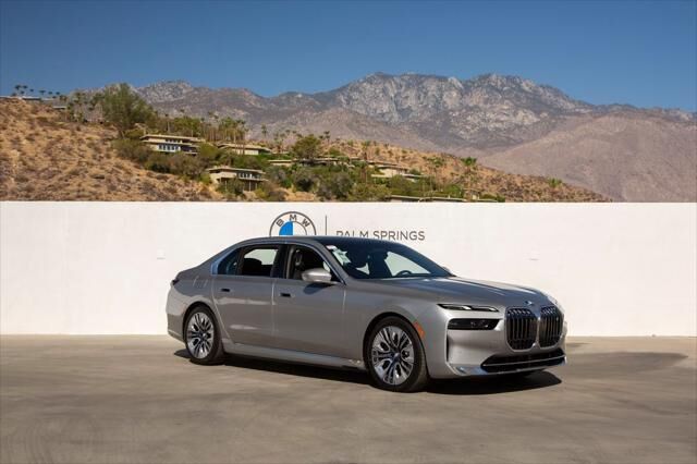 2025 BMW i7
