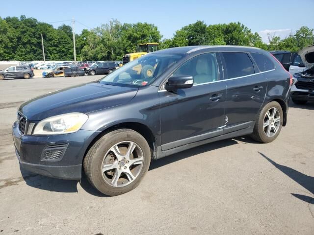 2011 VOLVO XC60