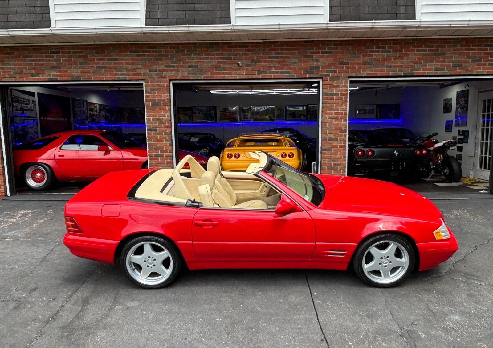 Mercedes-Benz SL-Class