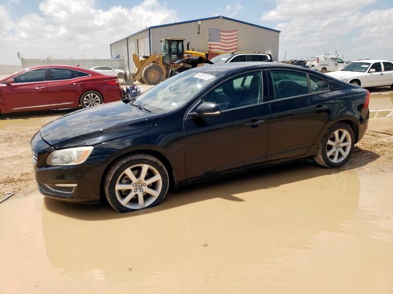 2016 VOLVO S60