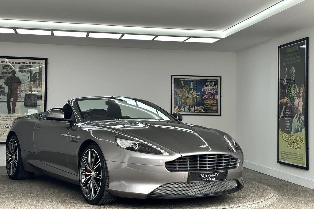 Aston Martin DB9