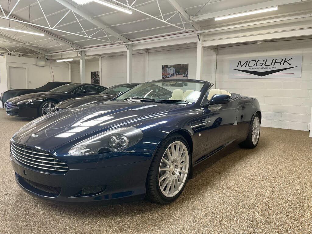 Aston Martin DB9