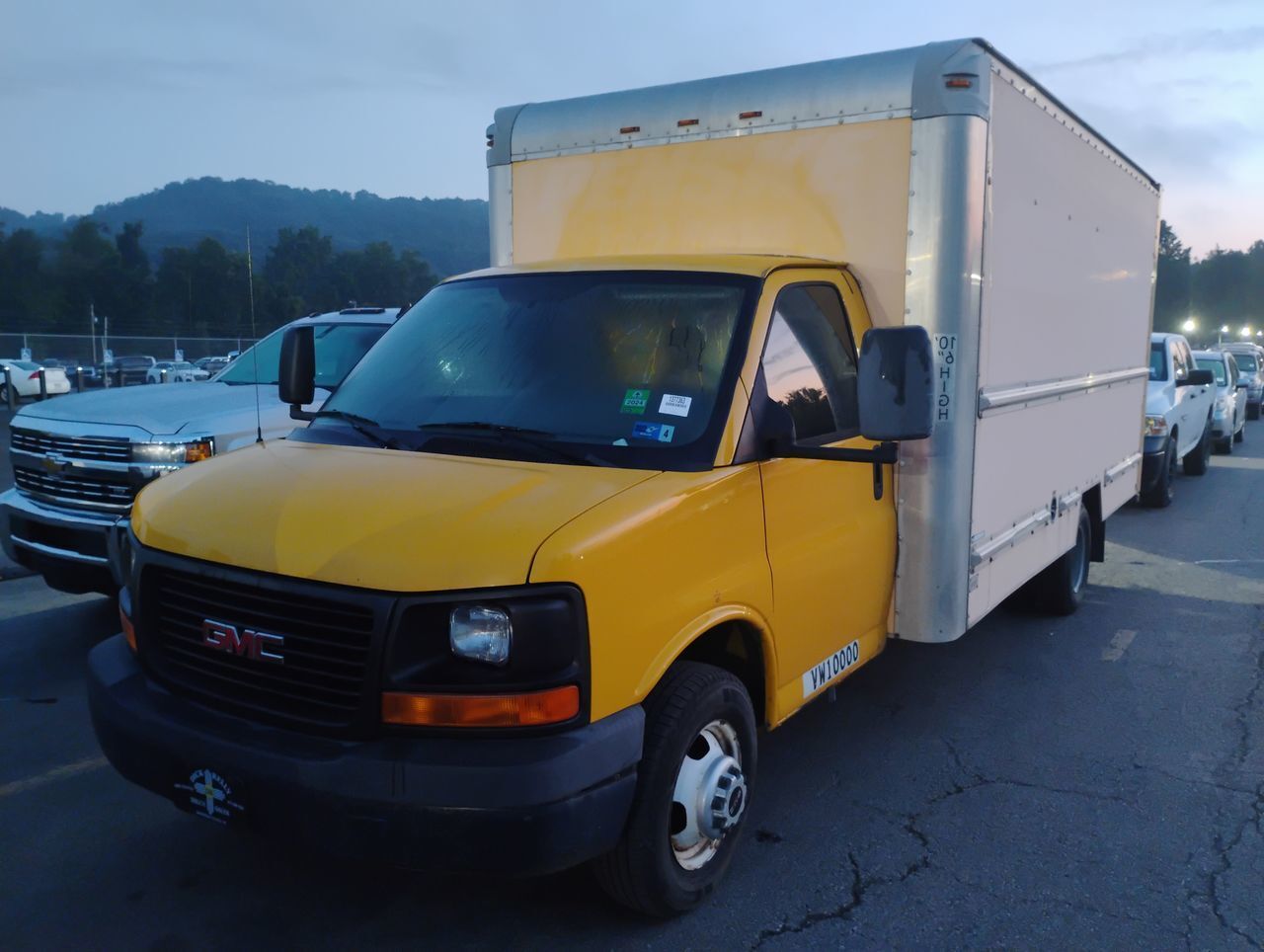 GMC Savana