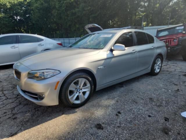 BMW 528i