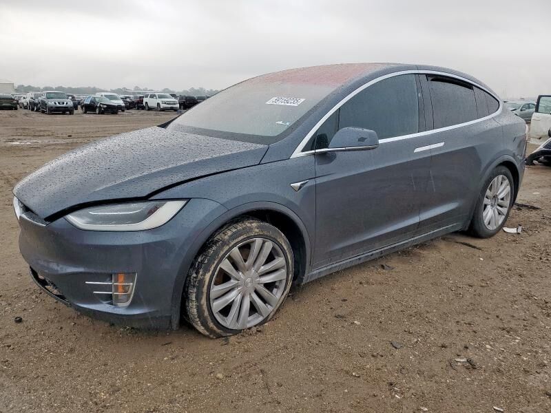 2016 TESLA Model X