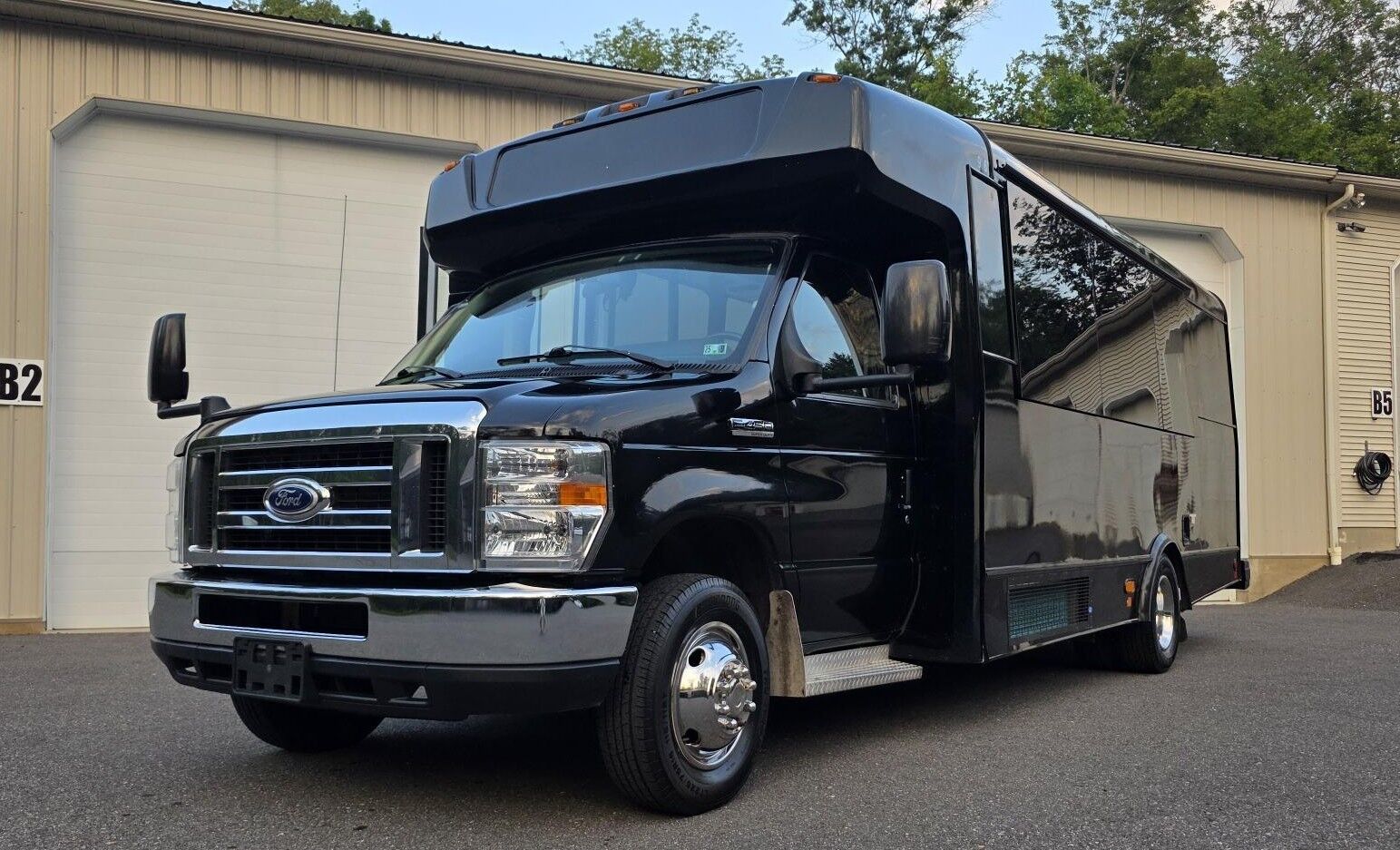 Ford E-450