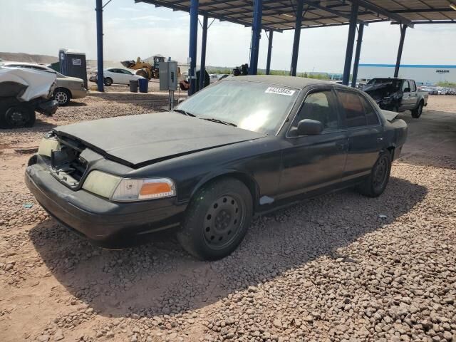 Ford Crown Victoria