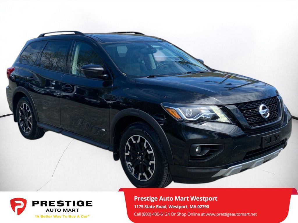 2020 NISSAN Pathfinder