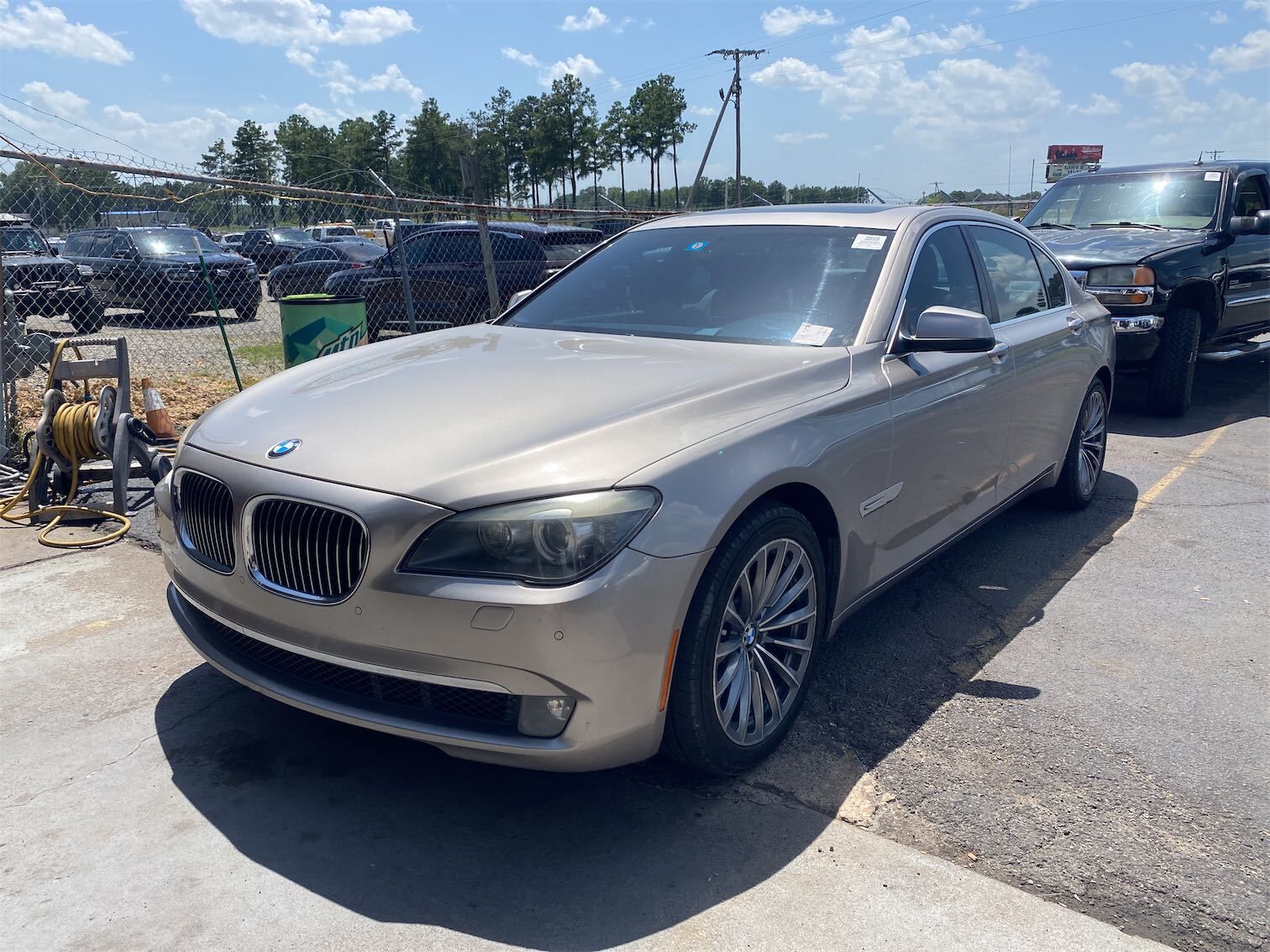 BMW 740Li