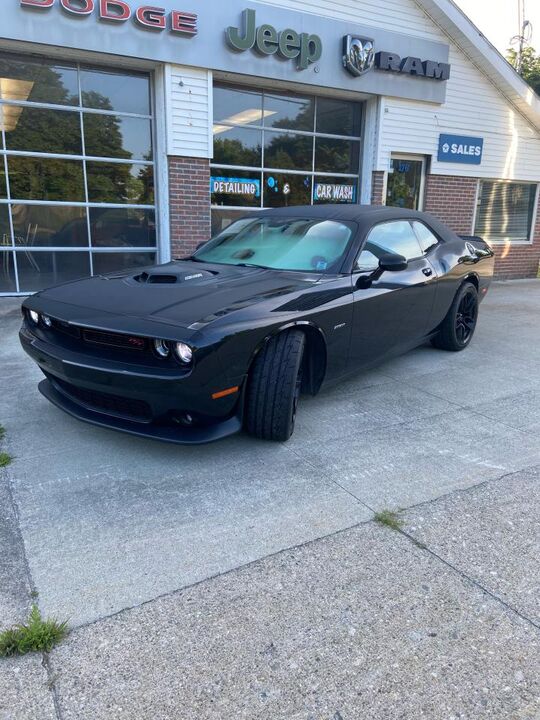 Dodge Challenger