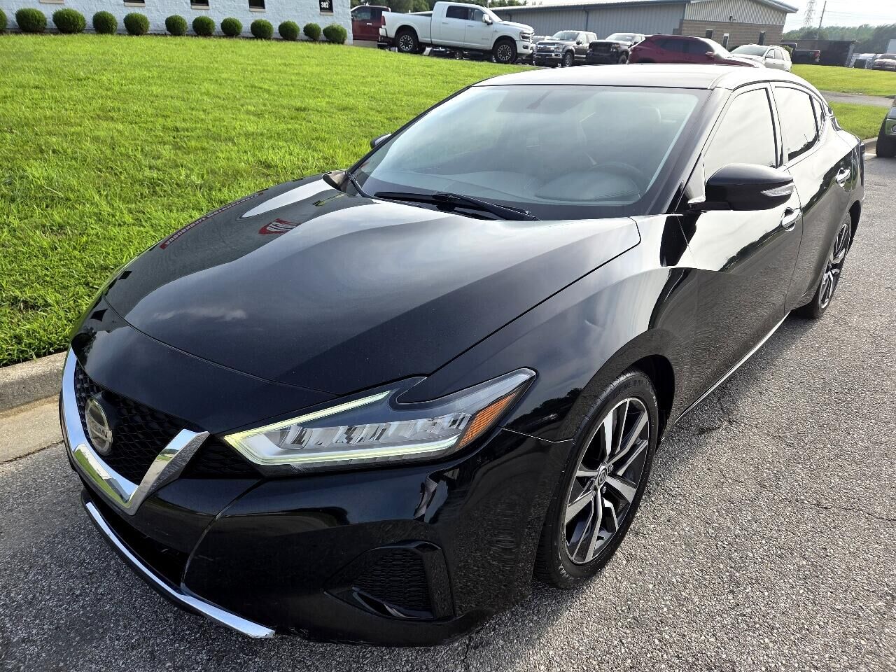 2019 NISSAN Maxima