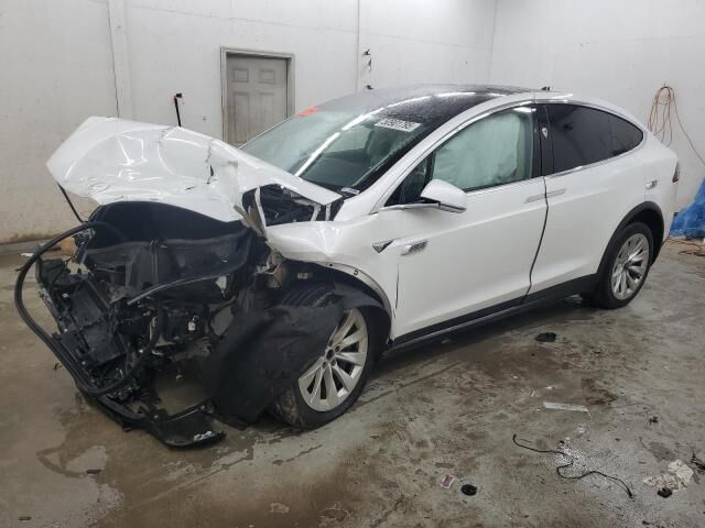 2018 TESLA Model X