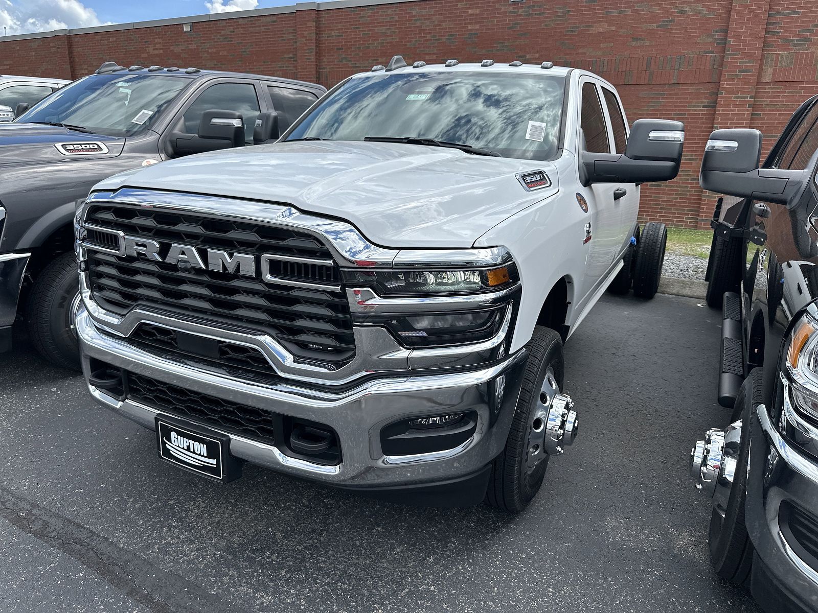 2025 RAM 3500