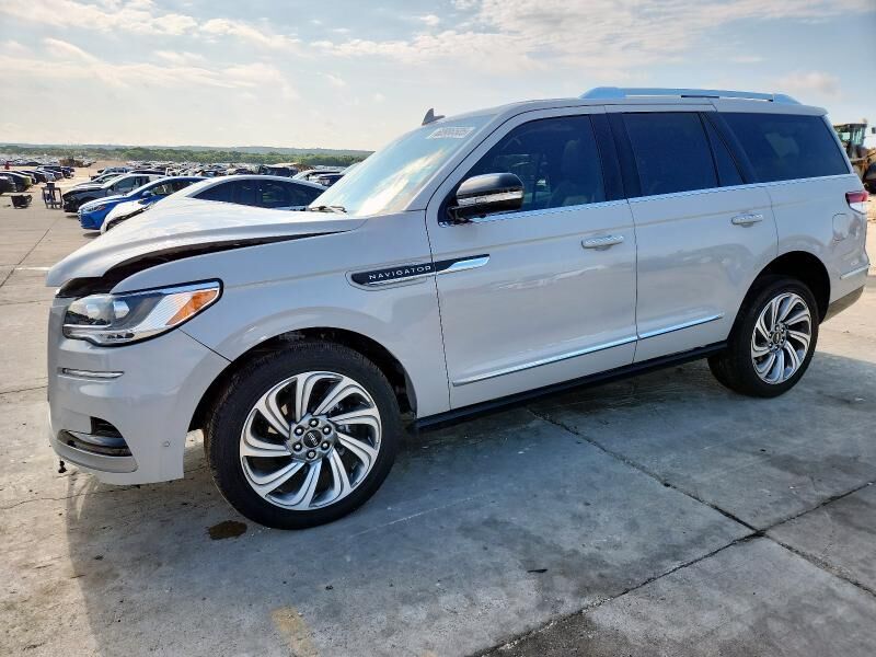 2024 LINCOLN Navigator