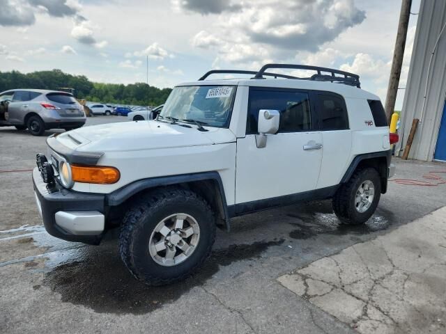 Toyota FJ Cruiser