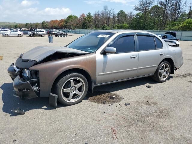 1998 NISSAN Maxima