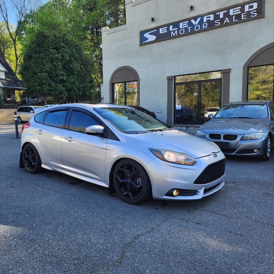 2014 FORD Focus