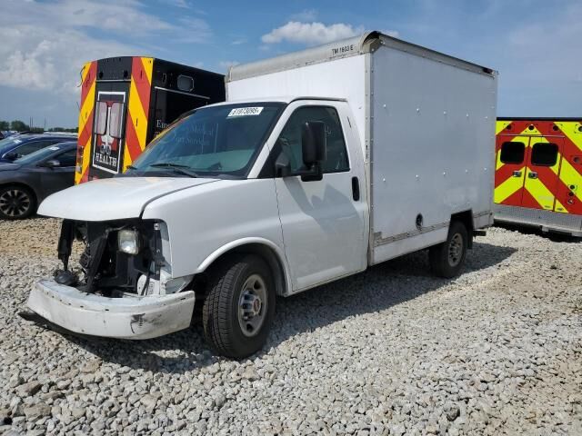 GMC Savana