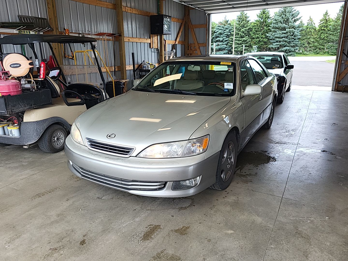 Lexus ES