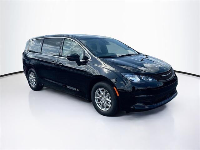 2025 CHRYSLER Voyager