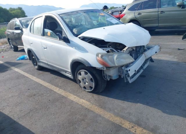 Toyota Echo