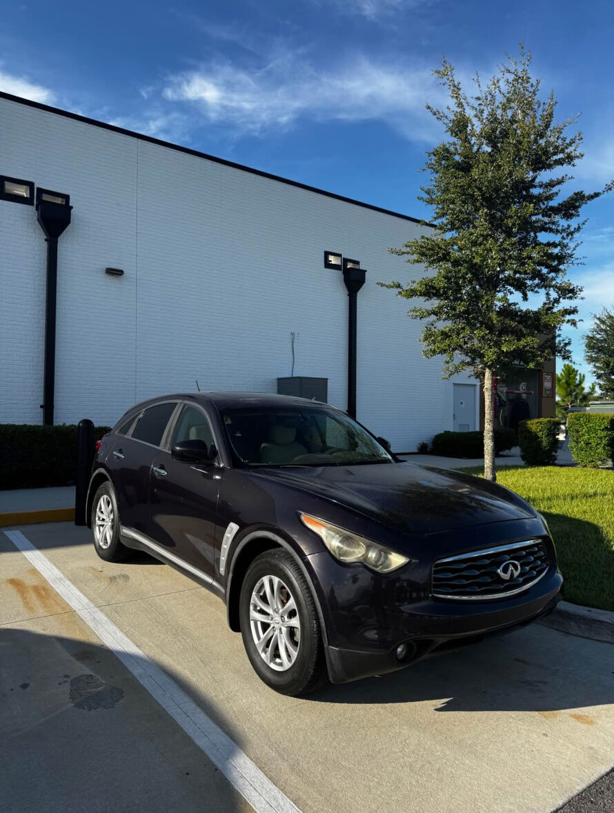Infiniti FX35